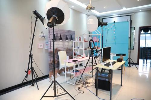 沉迷看直播会毁了人生吗？